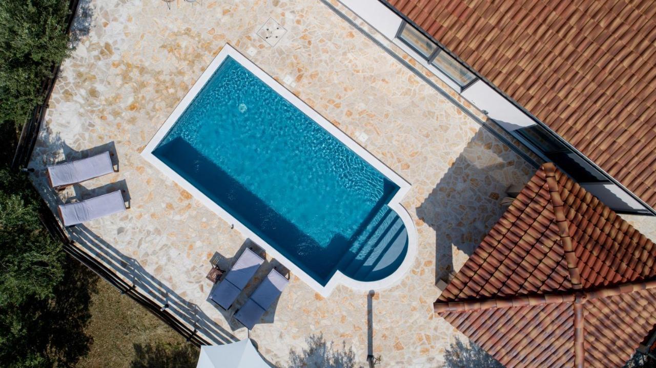 Wonderful Holiday House Bruno With Heated Pool Zára Kültér fotó